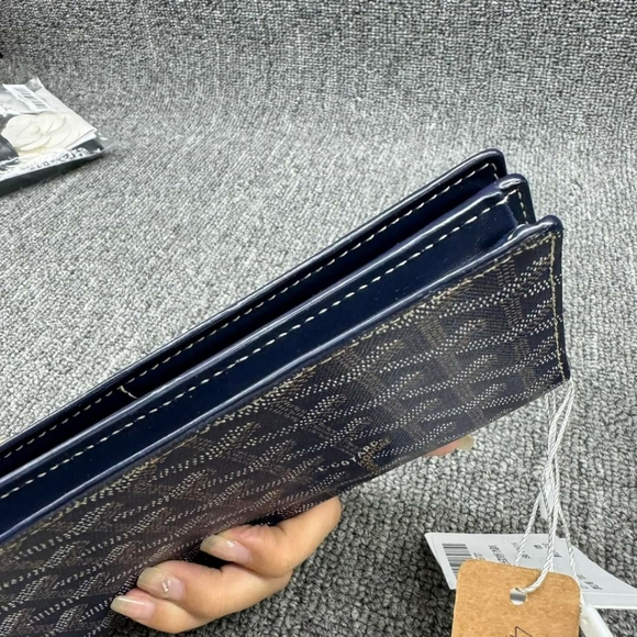 100% Authentic Goyard Leather Wallet - Picture 7 of 13